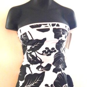 Black & White Floral Print Dress w/ Pink Accent, 6